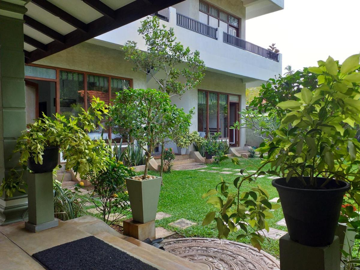 Green Wood Villa Negombo Exterior photo